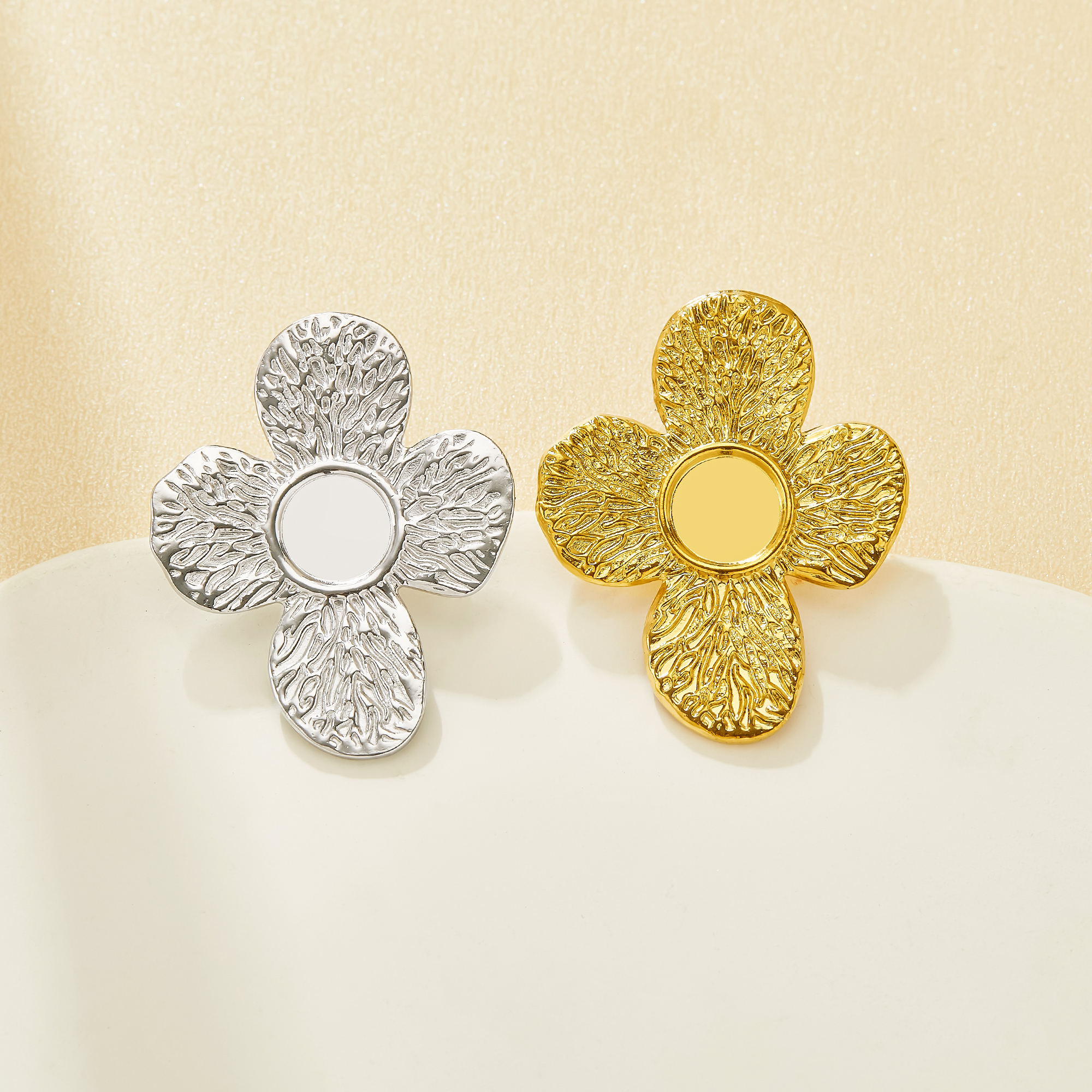 8mm Four-Leaf Clover Breastmilk Resin Bezel Stud Earring Blank Settings 304L Stainless Steel DIY Keepsake Jewelry Craft Supplies 1706261