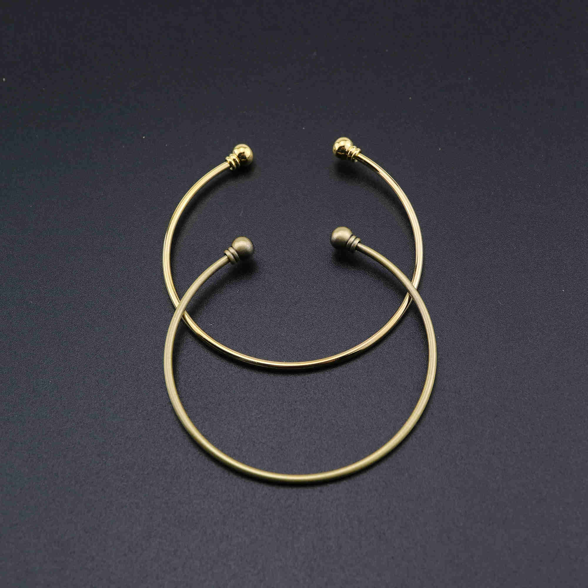 1Pcs Vintage Style Brass Bronze Gold Plated Screwed Ball End Bracelet Bangle DIY Beading Supplies 58MM Diameter 1900235 - Click Image to Close