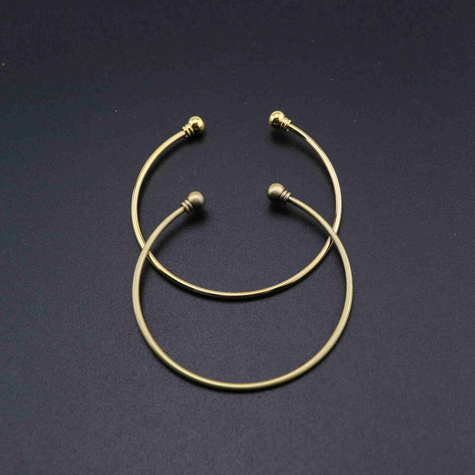 1Pcs Vintage Style Brass Bronze Gold Plated Screwed Ball End Bracelet Bangle DIY Beading Supplies 58MM Diameter 1900235 - Click Image to Close