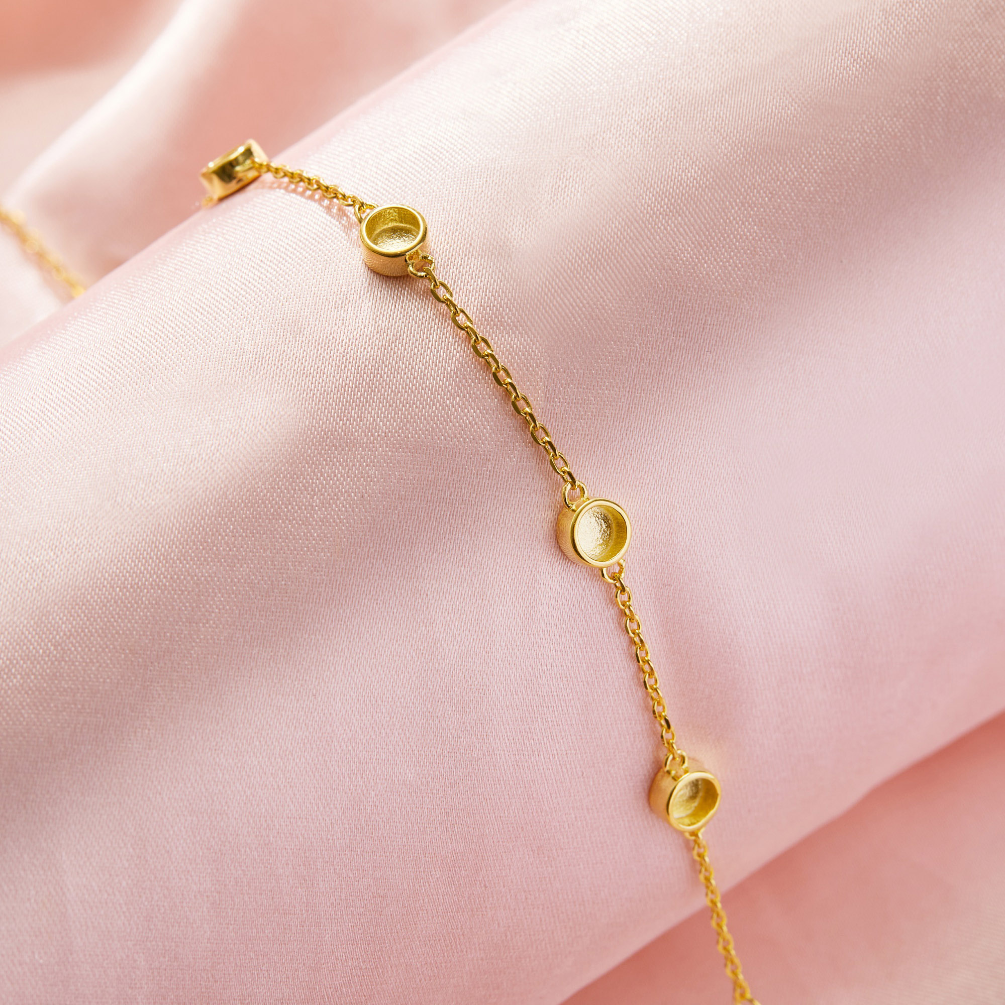 Six Stones 4MM Keepsake Breast Milk Resin Round Bezel Bracelet Settings,Solid Back Solid 14K 18K Gold Bracelet,DIY Bracelet Supplies 6.5''+2'' 1900344 - Click Image to Close