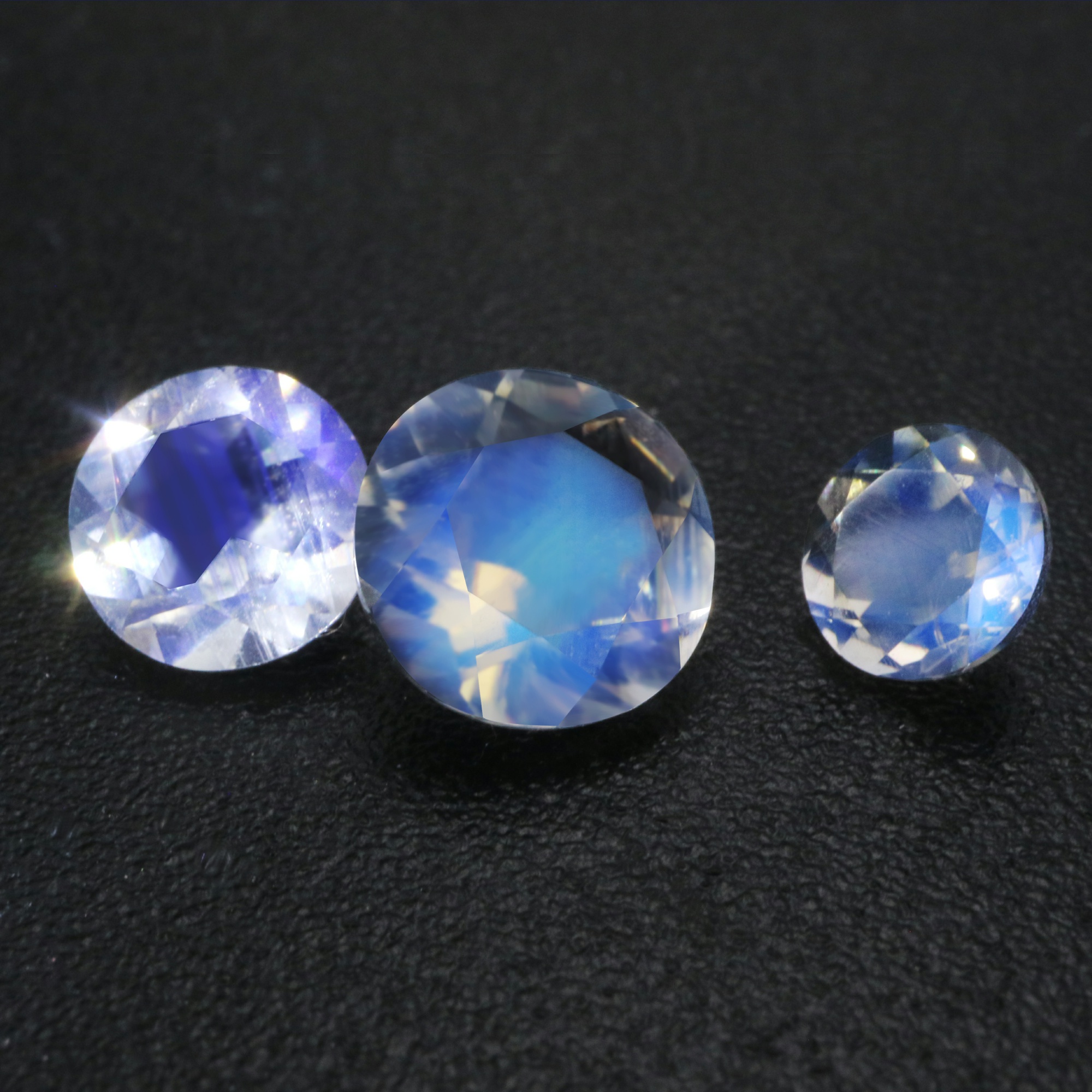 1Pcs Round Blue Moonstone June Birthstone Faceted Cut AAA Grade Loose Gemstone Natural Semi Precious Stone DIY Jewelry Supplies 4110174 - Click Image to Close