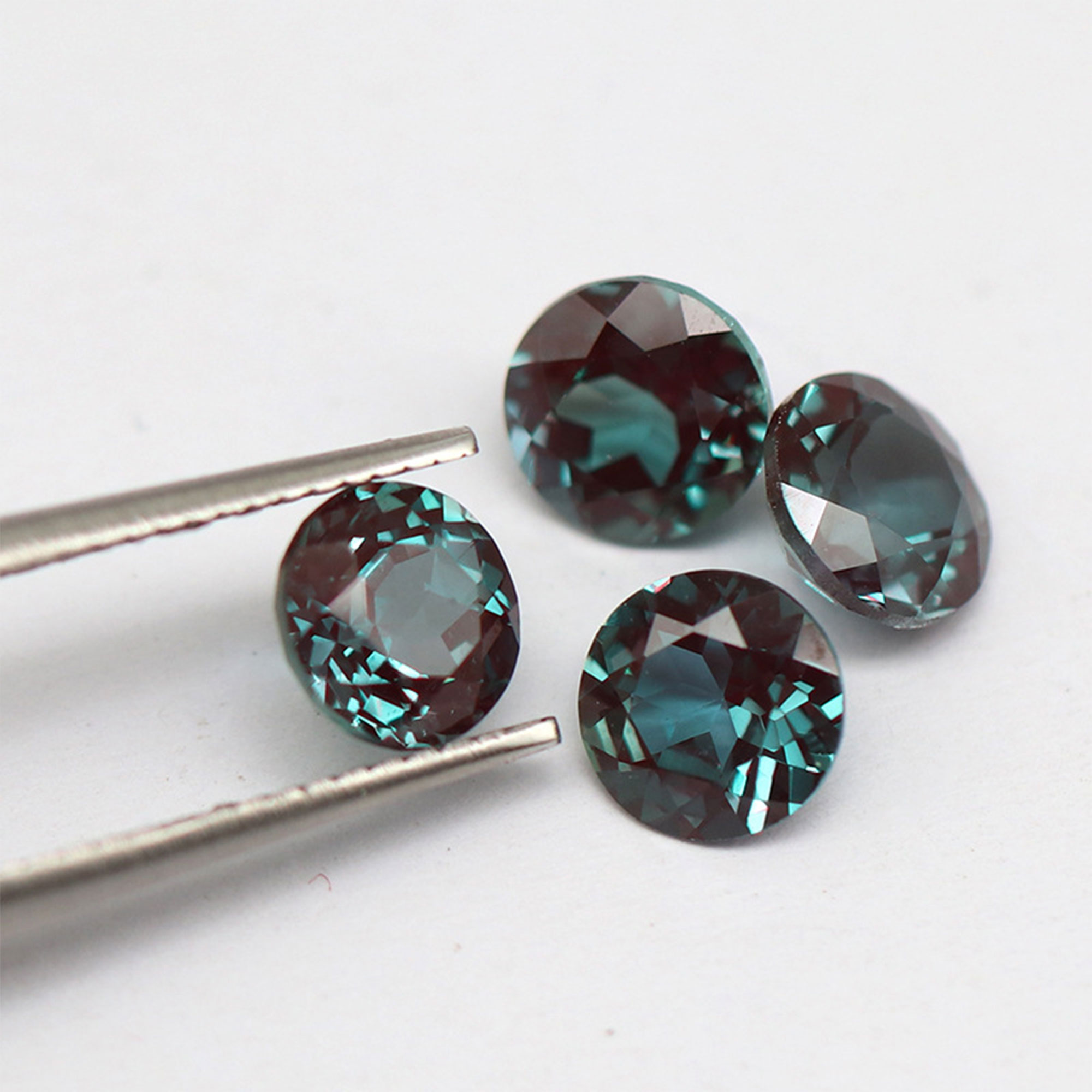 Lab Grown Alexandrite Faceted Gemstone,Round Color Change Stone,June Birthstone,DIY Loose Gemstone Supplies 4110200 - Click Image to Close