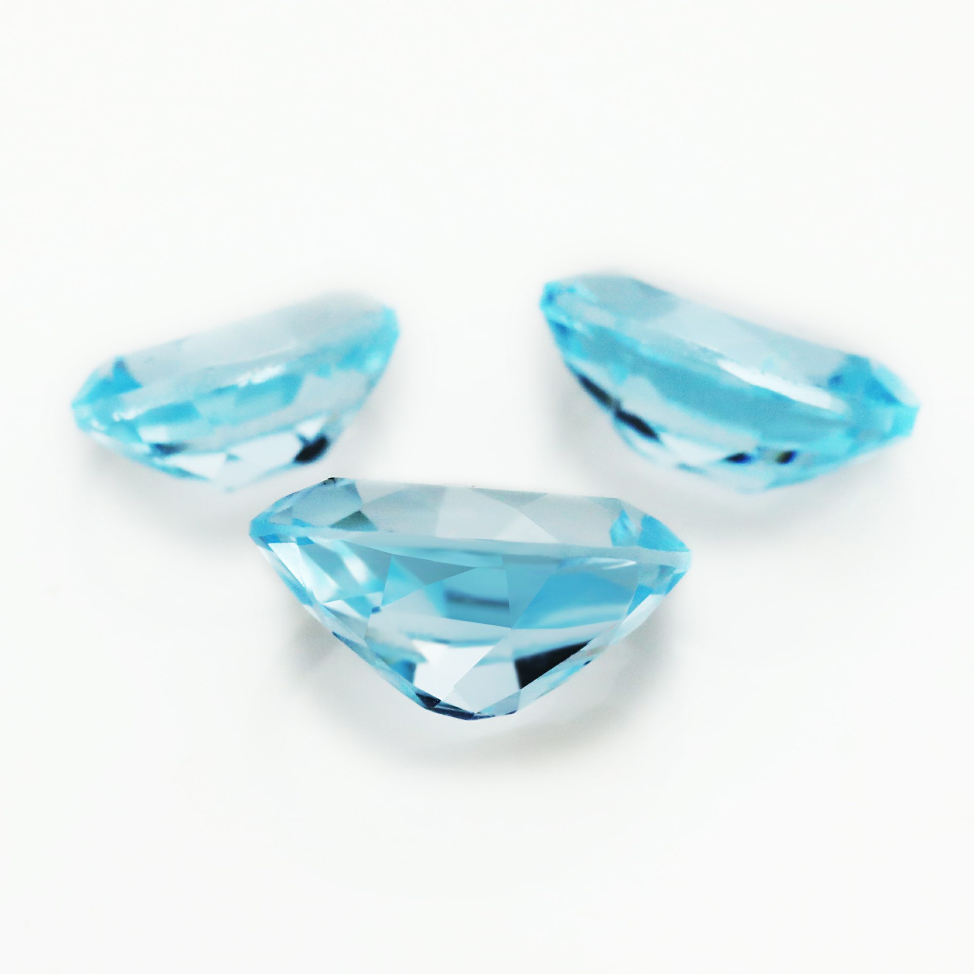 1Pcs Oval Faceted Sky Blue Topaz Nature October Birthstone DIY Loose Gemstone Supplies 4120141 - Click Image to Close