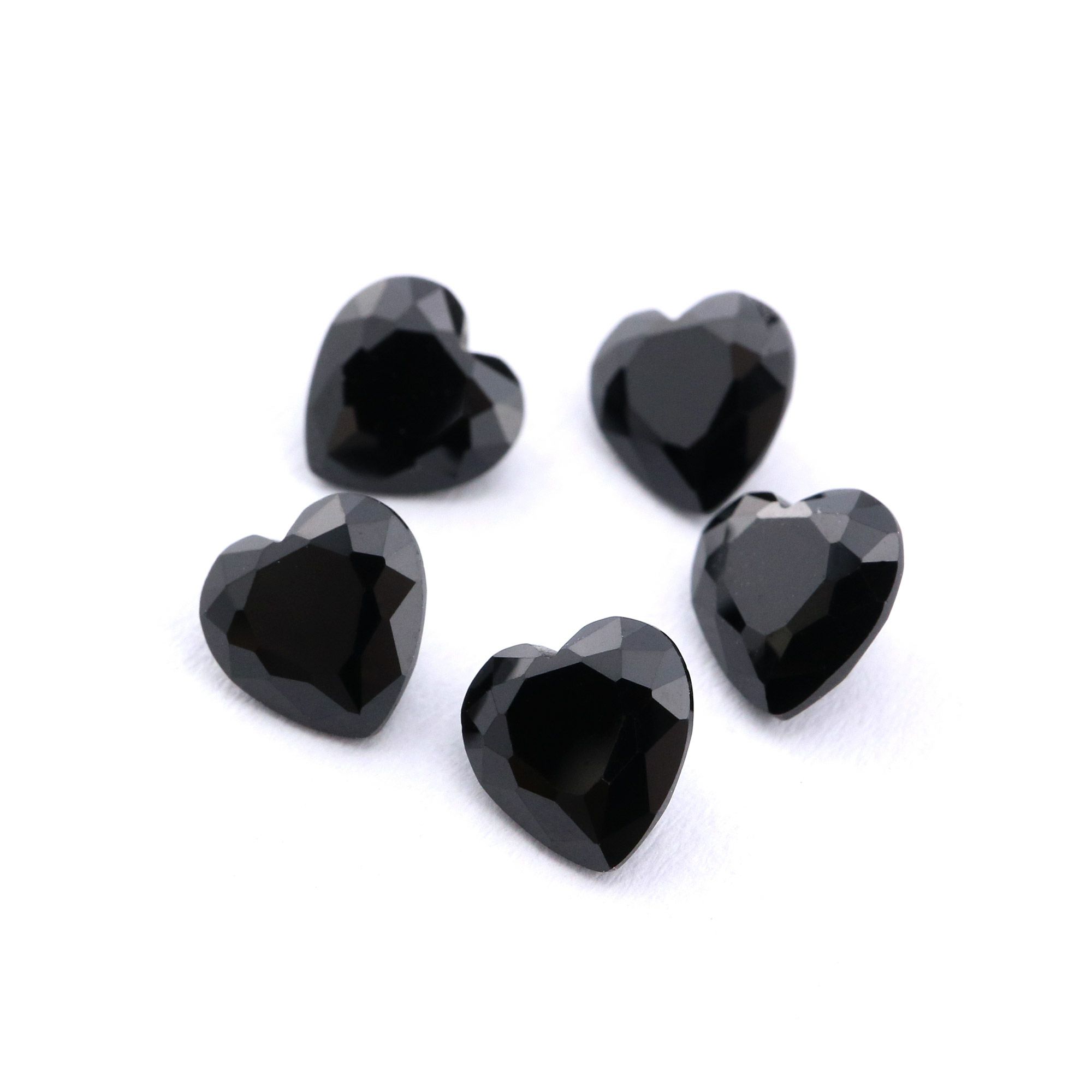 1Pcs 4-8MM Heart Black Spinel Faceted Cut Loose Gemstone Natural Semi Precious Stone DIY Jewelry Supplies 4130011 - Click Image to Close