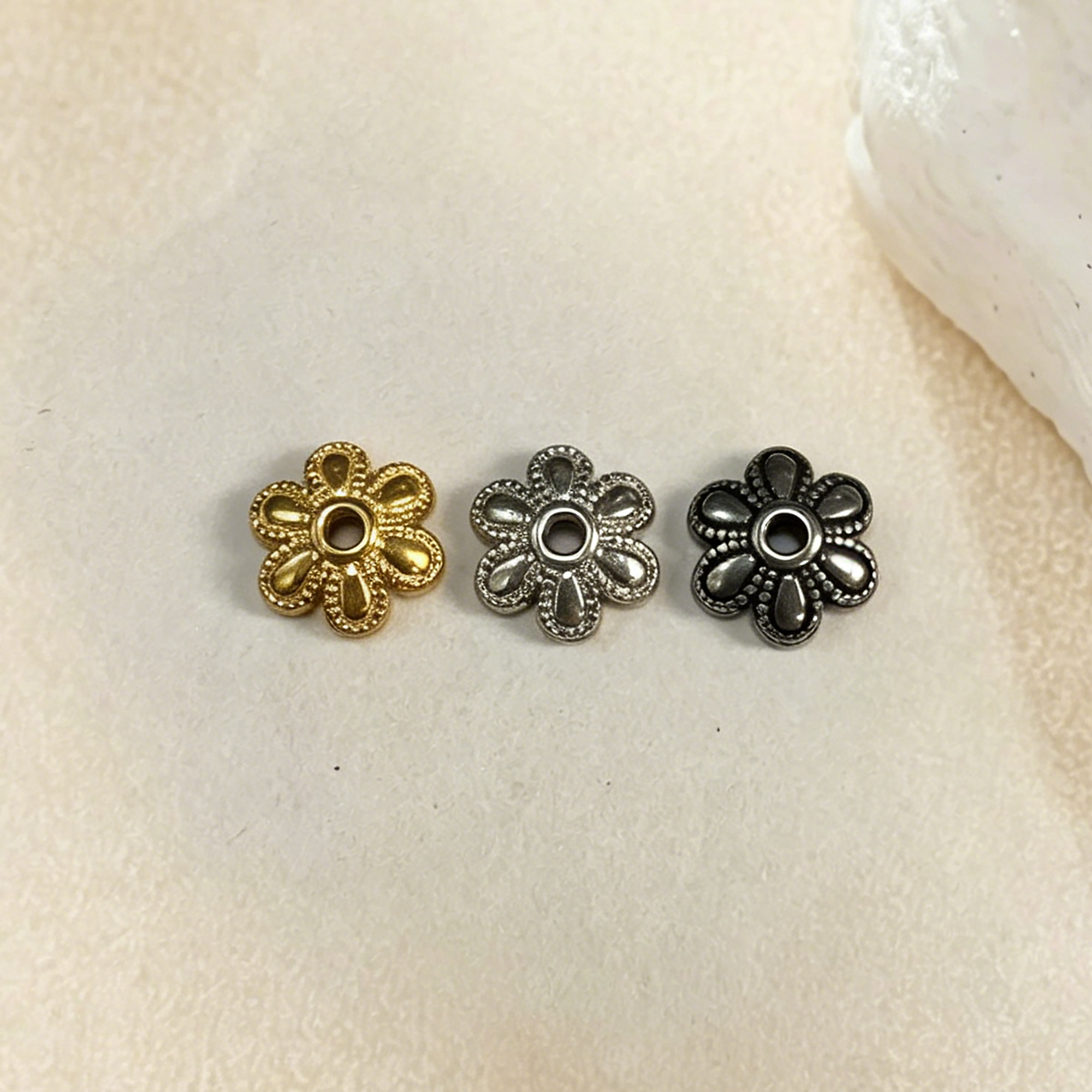 Flower Cap Spacer Beads, 316L Stainless Steel Beading Caps DIY Jewelry Making Supplies for Necklace Bracelet 4160124