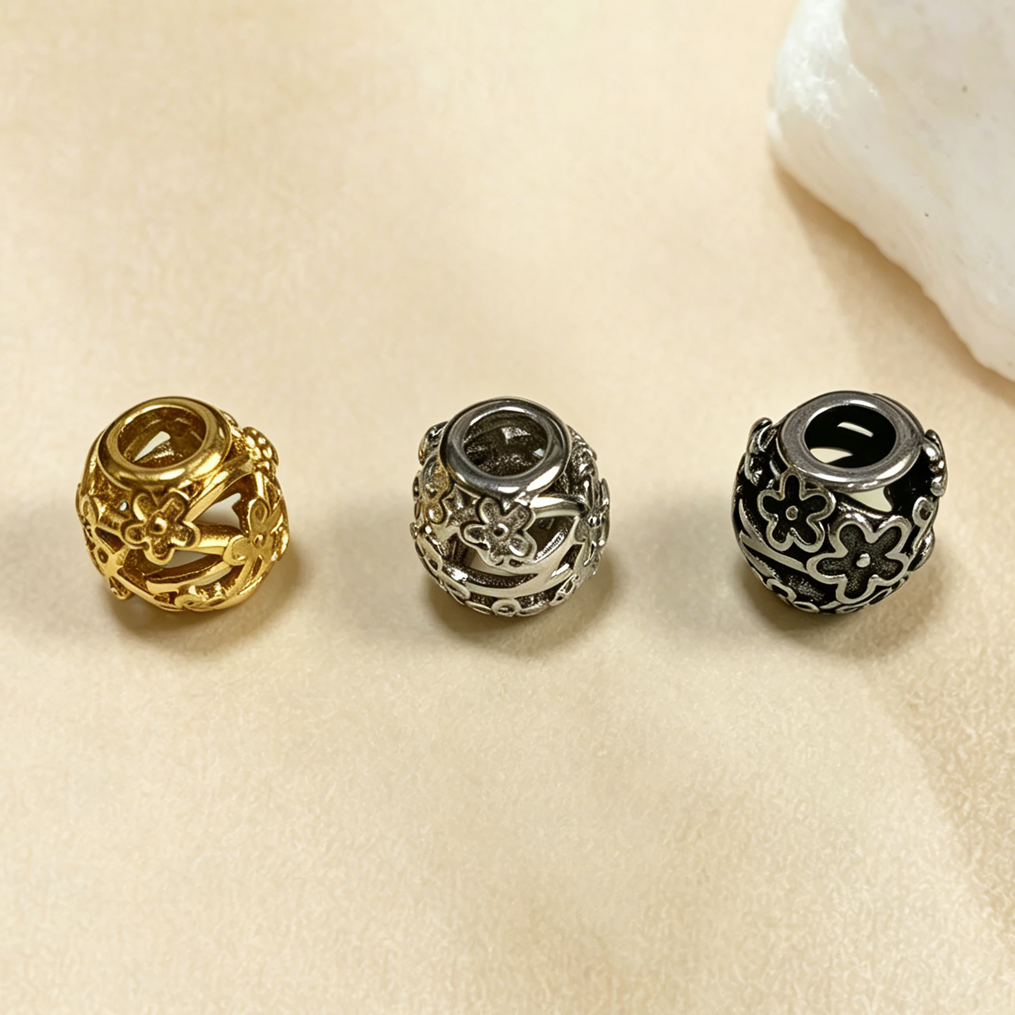 Hollow Flower Beads, Big Hole 316L Stainless Steel Pendant Bead with 4.2MM Hole, DIY Jewelry Making Supplies Necklace Bracelet Spacer 4160132