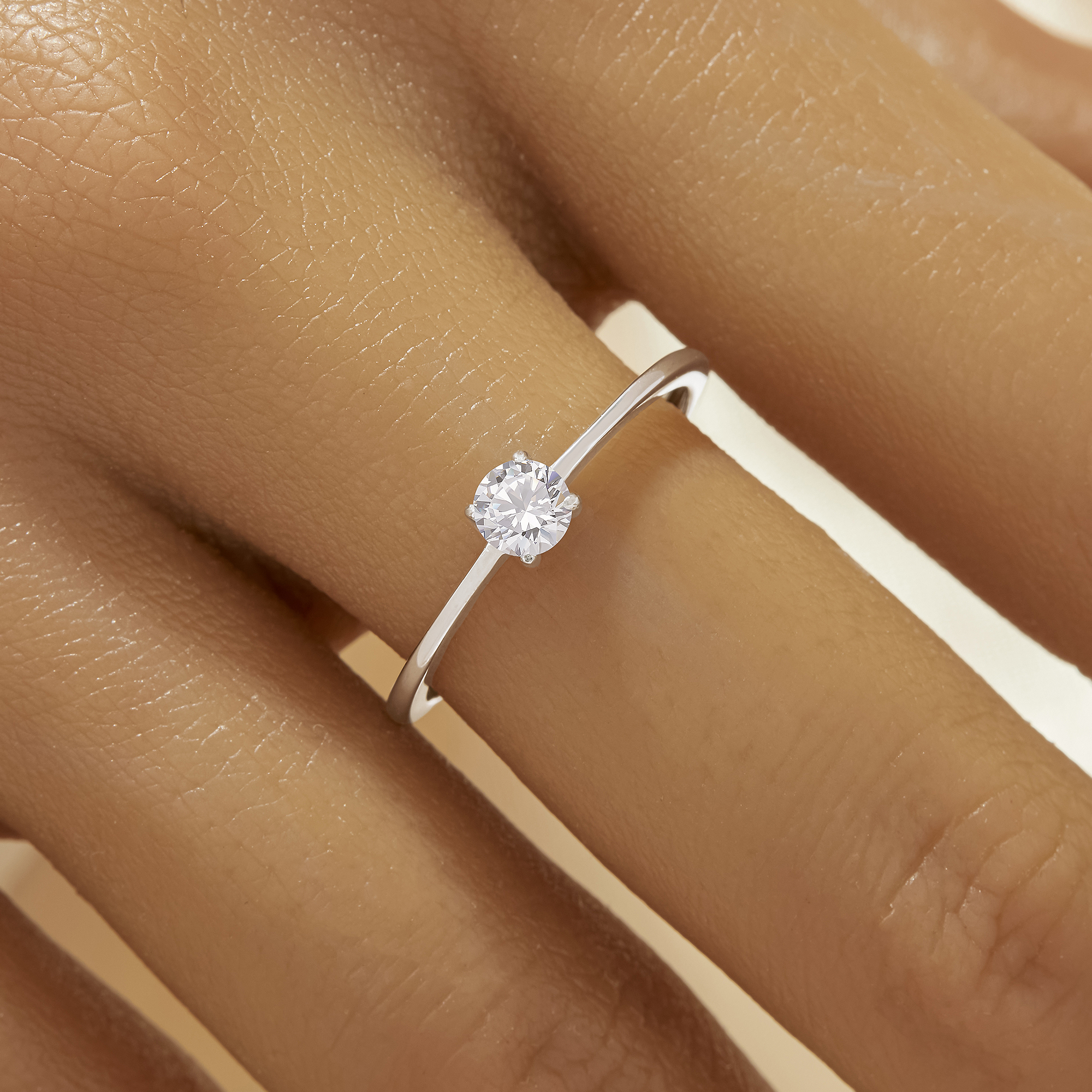 Minimalist Solitaire Round Simulated Diamond Ring With 4MM Round White Cubic Zirconia,Solid 925 Sterling Silver Ring,Simple Adjustable Ring 6210344 - Click Image to Close