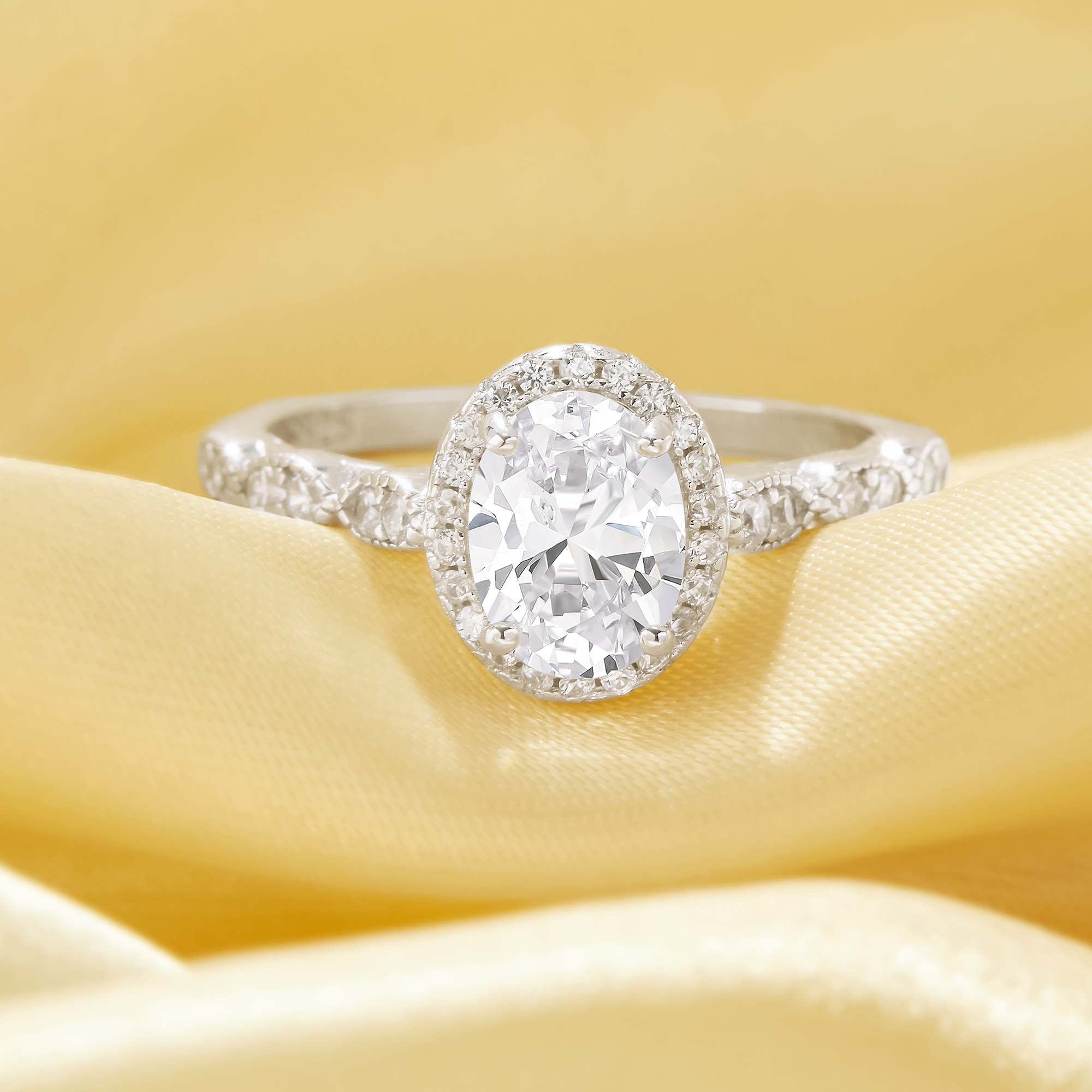 Luxury Halo Simulated Diamond Ring With 6x8MM Oval White Cubic Zirconia,Solid 925 Sterling Silver Ring,Pave CZ Stone Oval Ring 6220333 - Click Image to Close