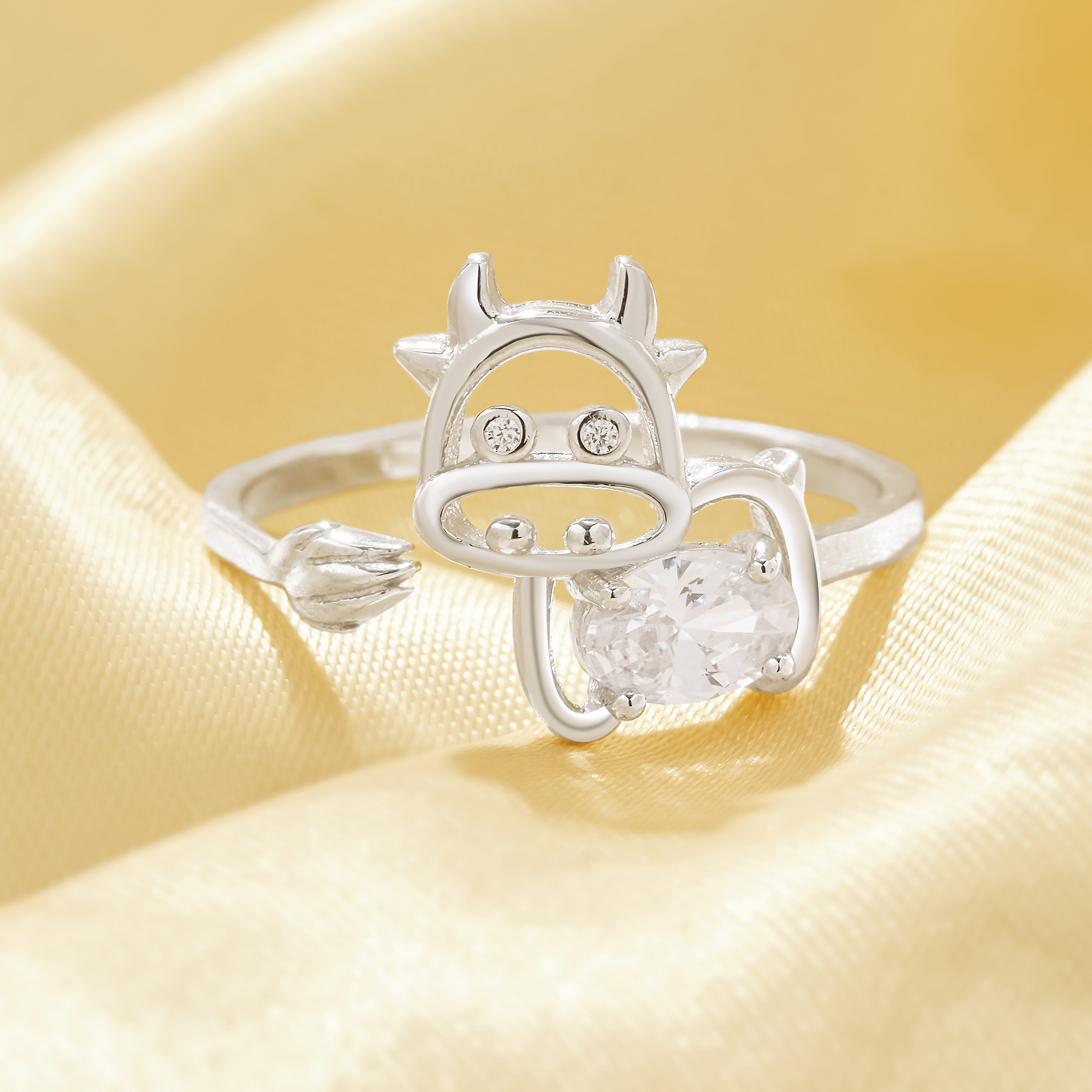 Cute Cow Simulated Diamond Ring With 4x6MM Oval White Cubic Zirconia,Solid 925 Sterling Silver Ring,Adjustable Animal Deco Oval Ring 6220342 - Click Image to Close
