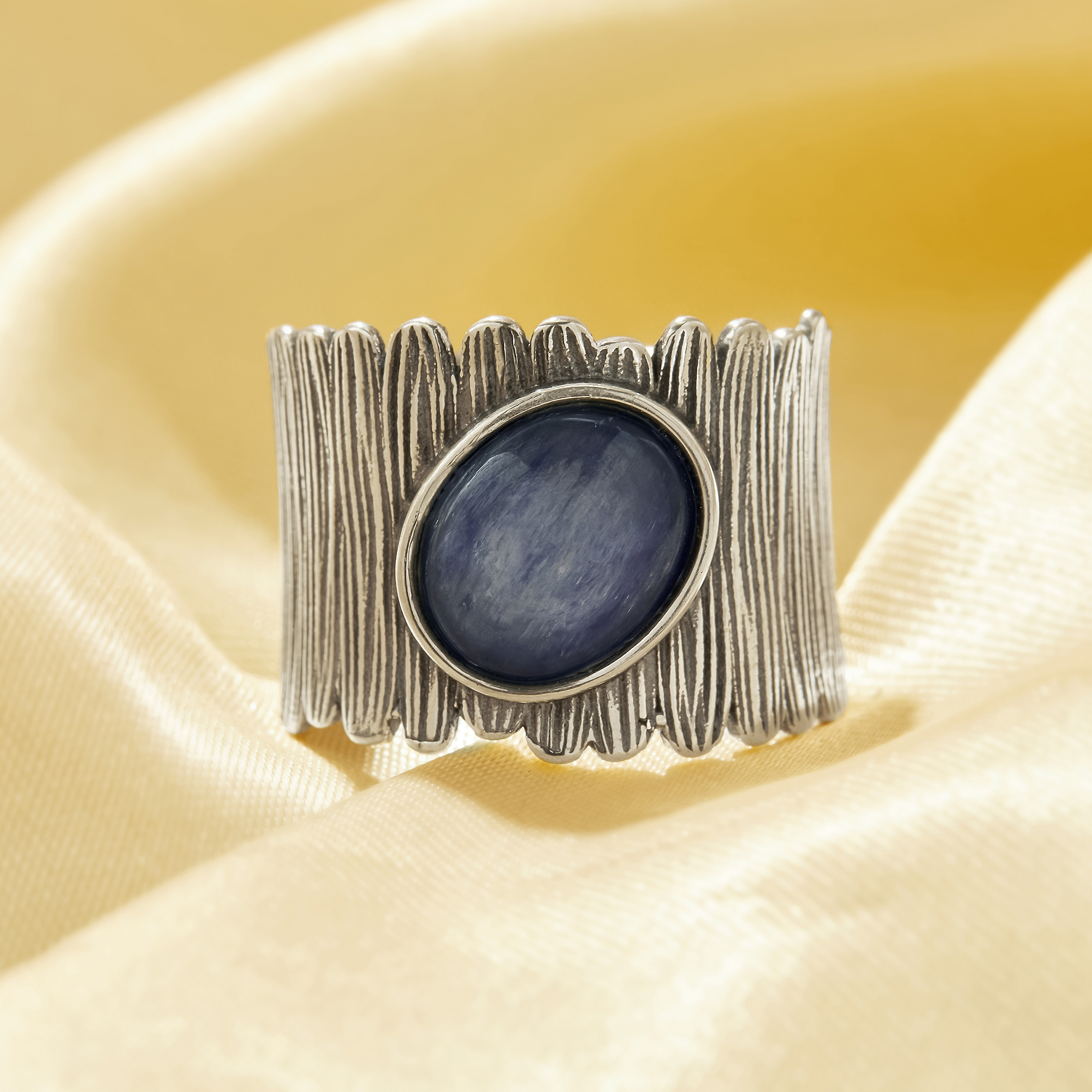 8x10MM Nature Blue Kyanite Cabochon Ring,Vintage Styles Wide Band Ring ,Antiqued Silver Oval Gemstone Adjustable Ring 6220349 - Click Image to Close